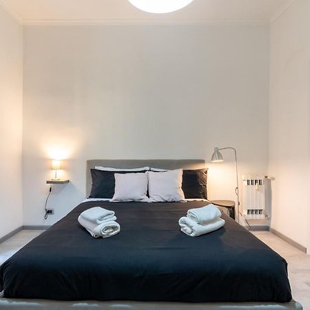 Amazing Apartment Near To Colosseo And Subway Roma Exterior foto