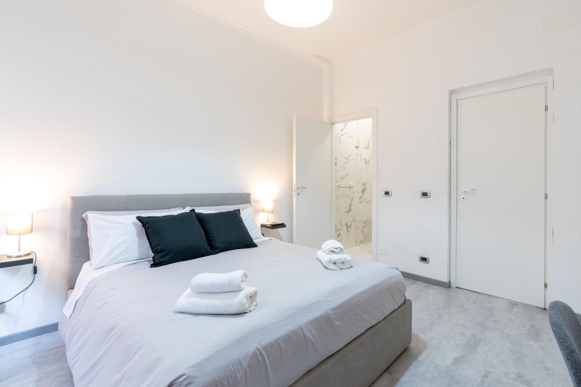 Amazing Apartment Near To Colosseo And Subway Roma Exterior foto